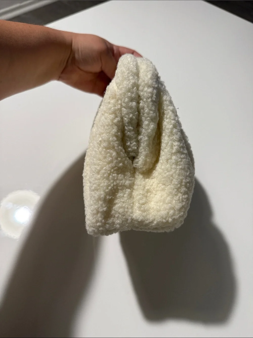 Shiraleah  Chicago Cream Sherpa Clutch